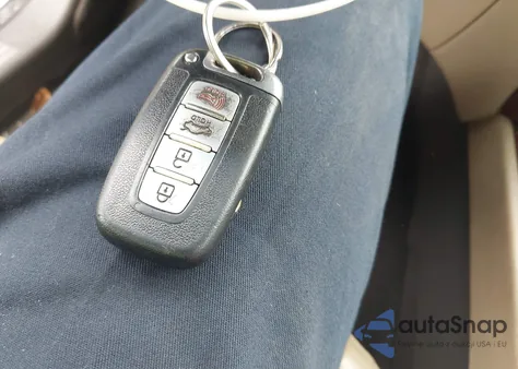 2013 Hyundai Genesis 3.8 из США, поврежденный, VIN KMHGC4DD0DU253579